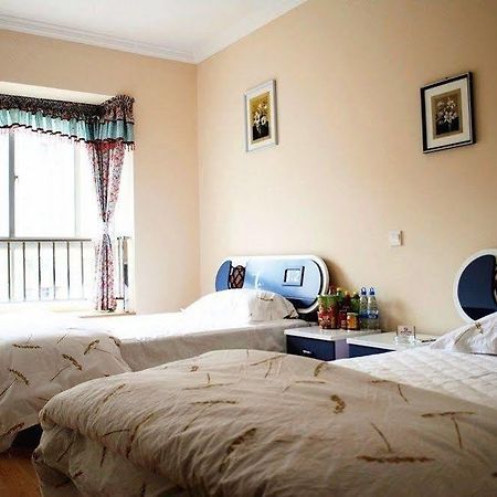 Kunming Colorful Cloud Apartment Hotel ภายนอก รูปภาพ