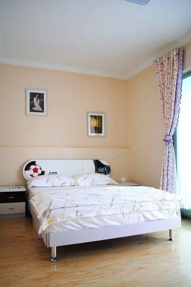 Kunming Colorful Cloud Apartment Hotel ภายนอก รูปภาพ